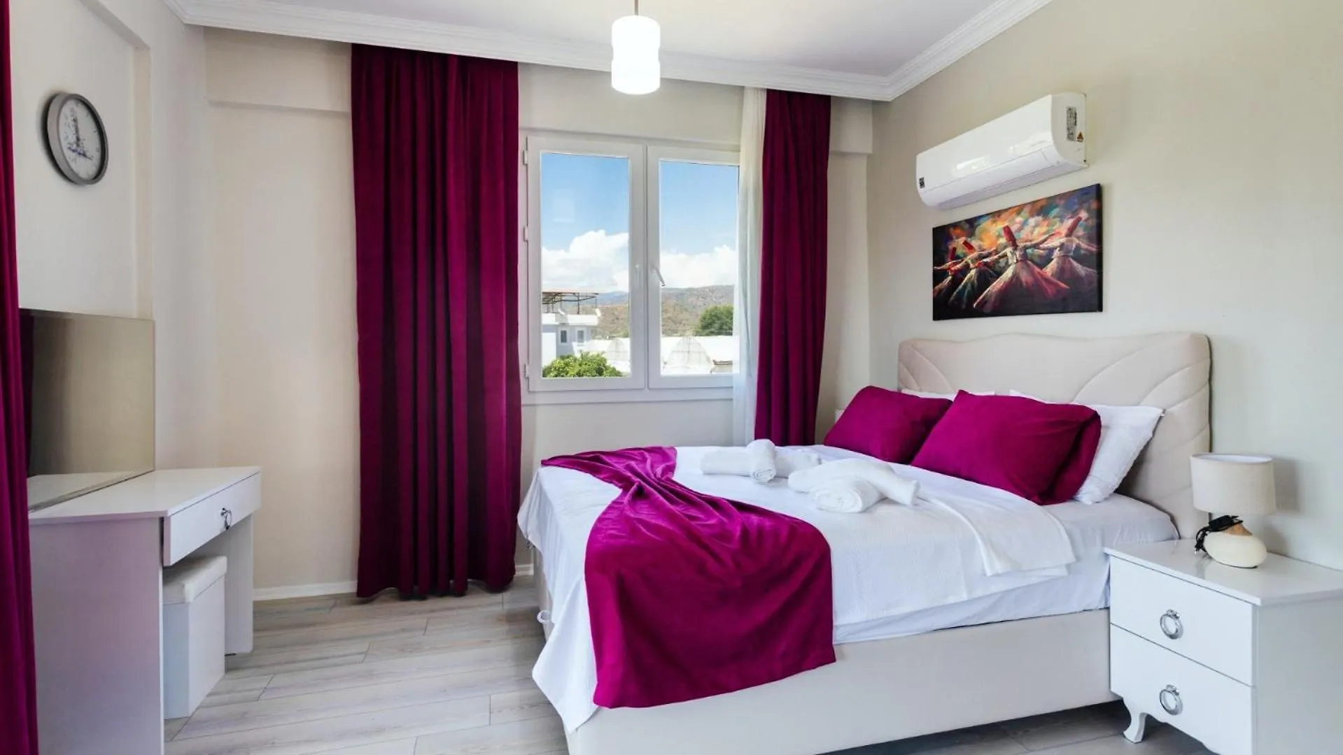 Fethiye 4 Bedroom Villa 2555