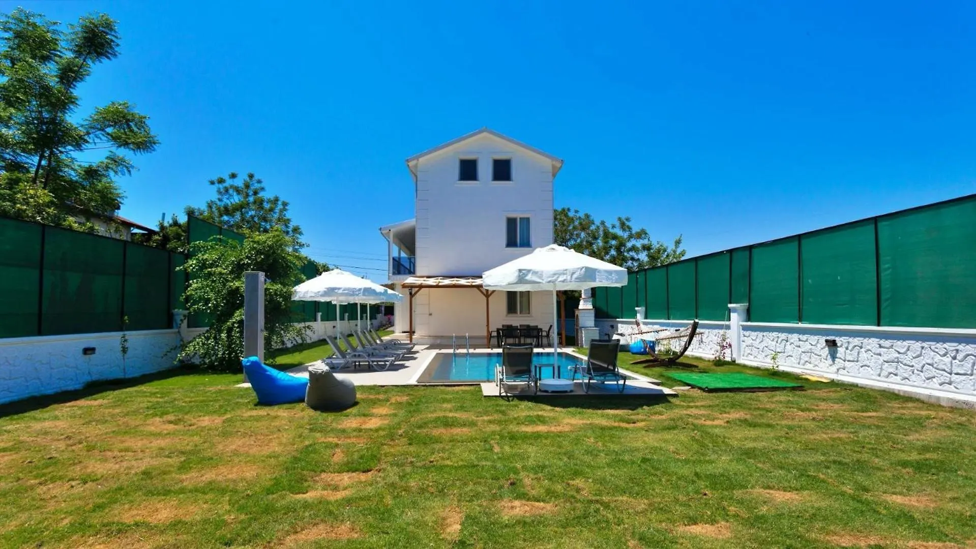 Fethiye 4 Bedroom Villa 2555