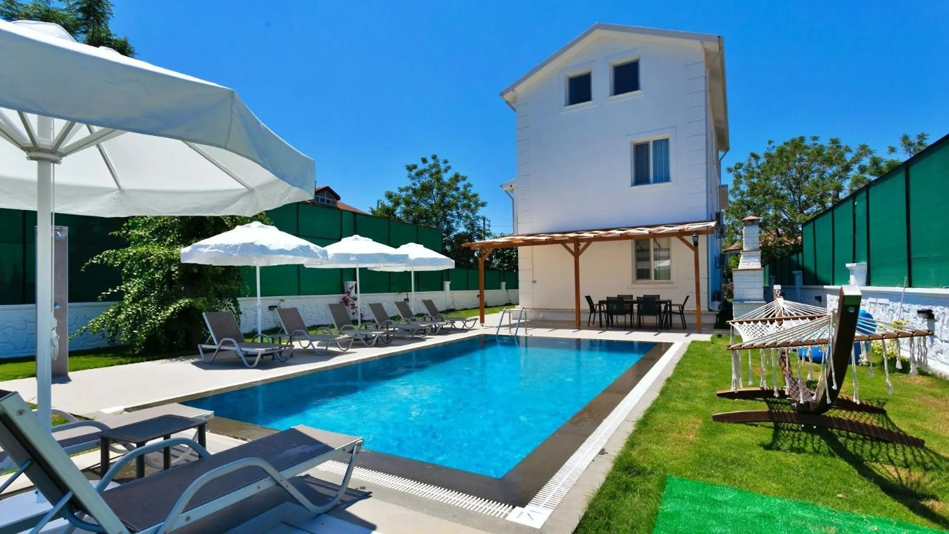 Fethiye 4 Bedroom Villa 2555